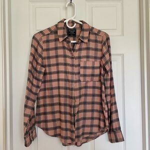 Abercrombie & Fitch Plaid Pink Button Down Shirt - Small